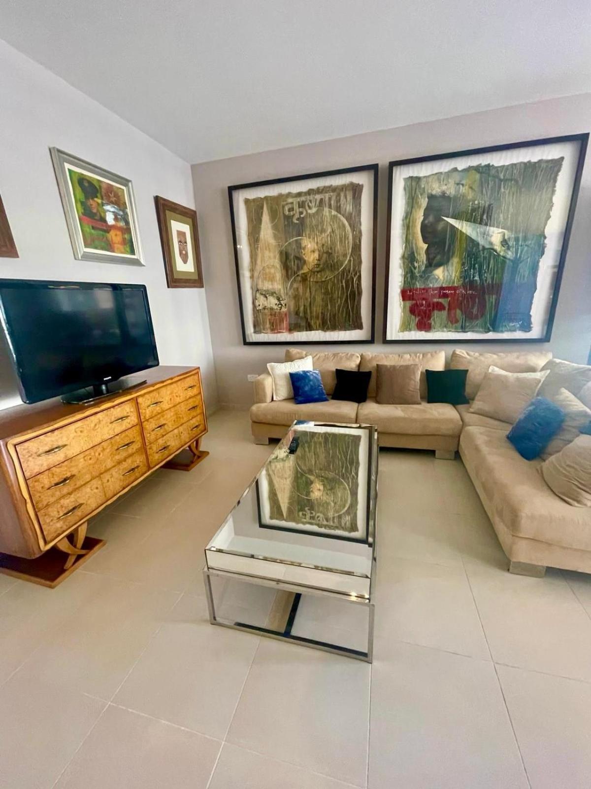 Aron Seaviews Apartment سليمة المظهر الخارجي الصورة