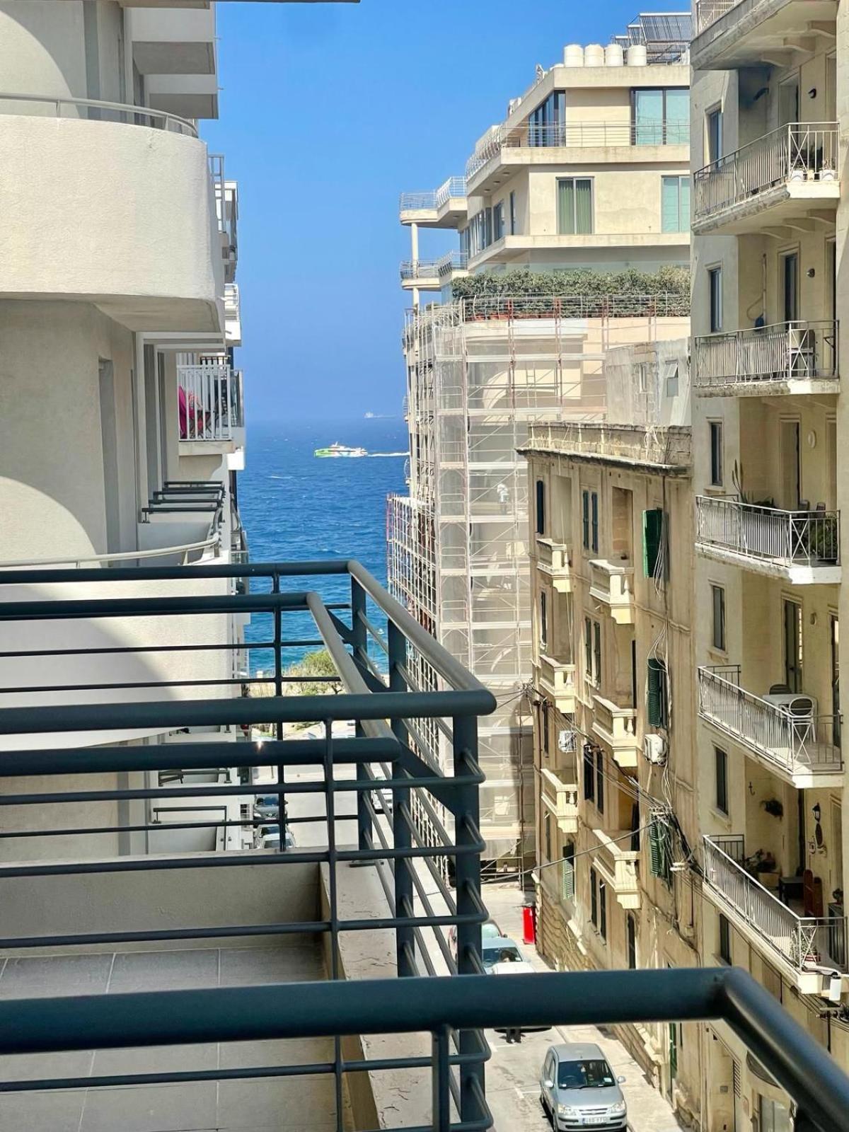 Aron Seaviews Apartment سليمة المظهر الخارجي الصورة